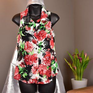 Akira Floral Sleeveless Button Blouse